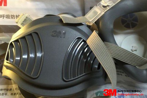使用3M防毒面具前檢查事項